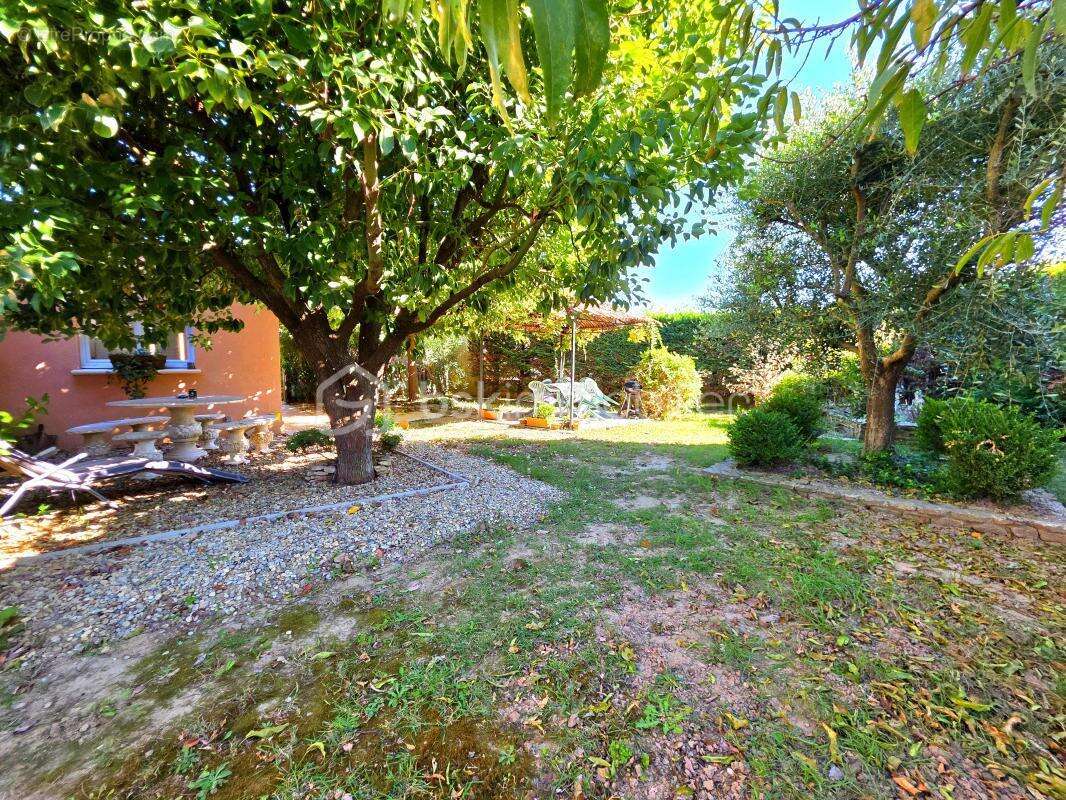 Maison à PONT-SAINT-ESPRIT