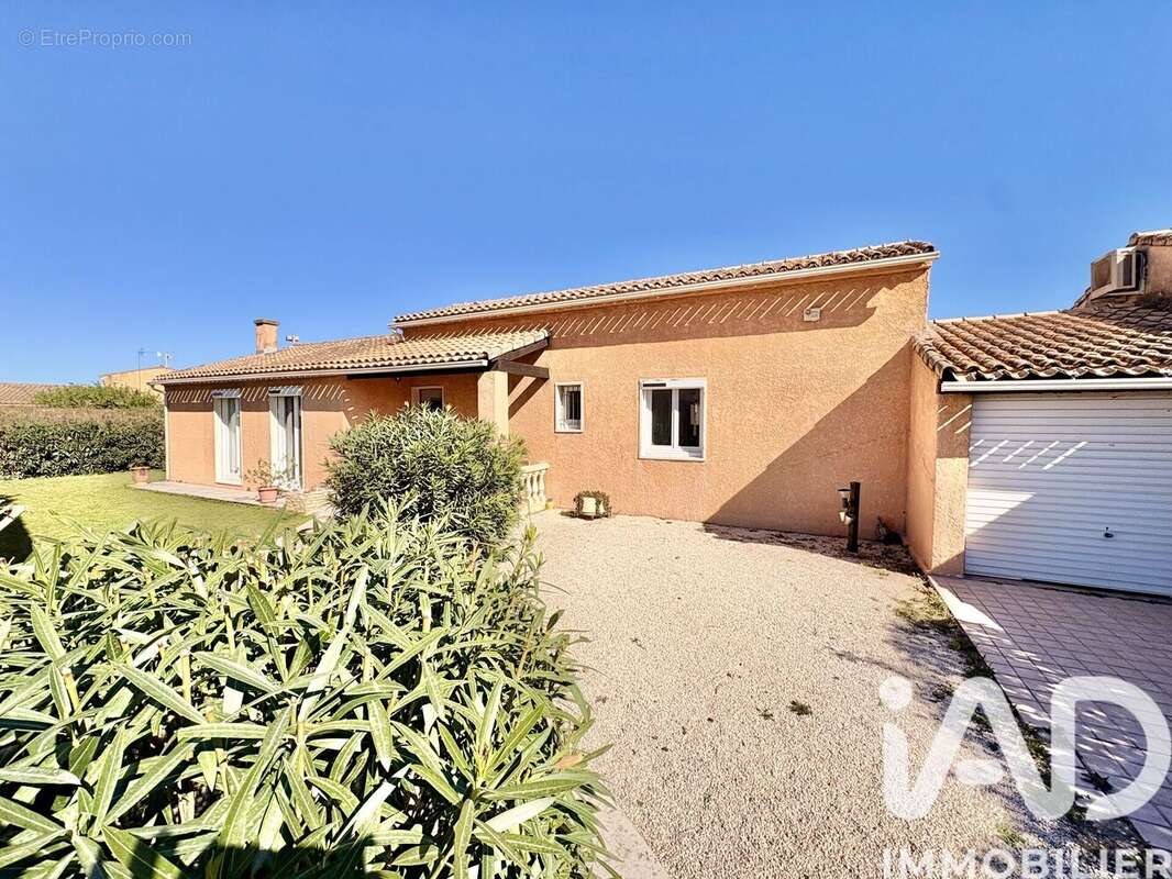 Photo 2 - Maison à LE PONTET