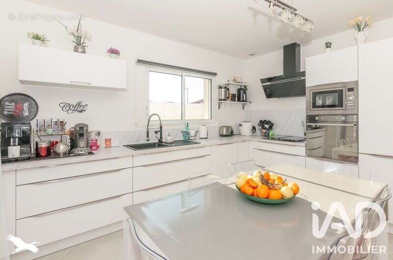 Maison 105 m² à Beziers  - photo 4