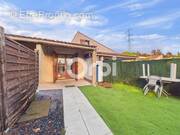 Maison à BAGNOLS-EN-FORET