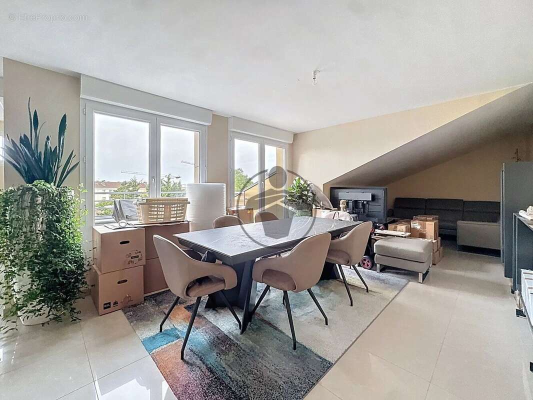 Appartement à SAINT-QUENTIN