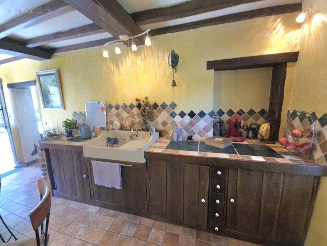 Maison à LA LANDE-DE-GOULT