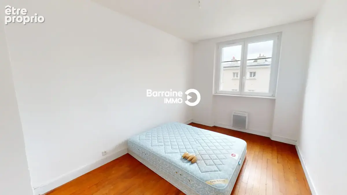Appartement 4 pièces à vendre à Morlaix - 67.59 m², bon état, proche commodités - photo 14