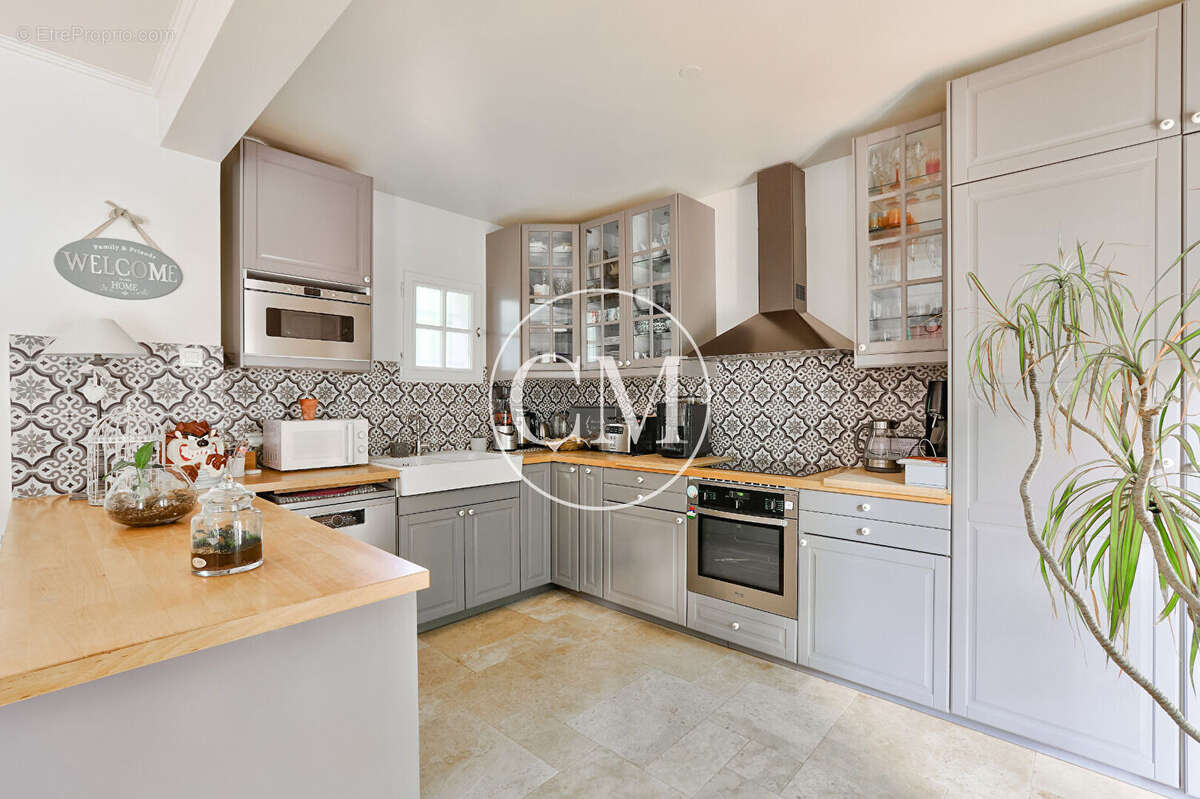 Maison à VERSAILLES