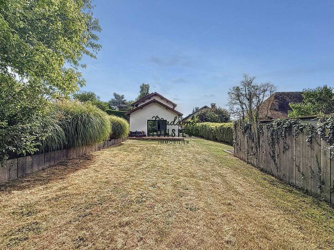 Maison à SAINT-JEAN-DE-SOUDAIN