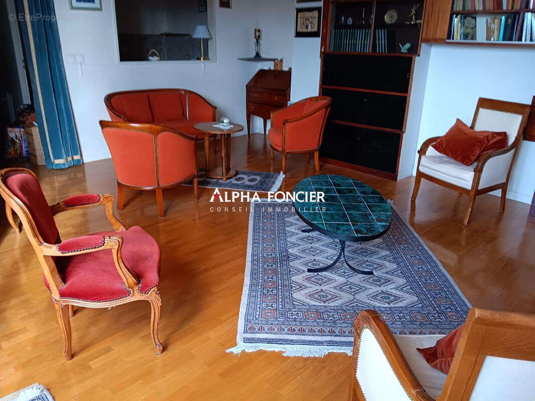 Appartement à SAINT-GERMAIN-EN-LAYE