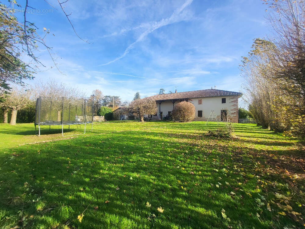 Maison à VONNAS