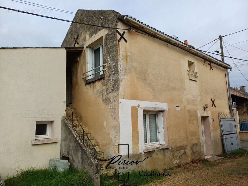 Appartement à DOUE-LA-FONTAINE