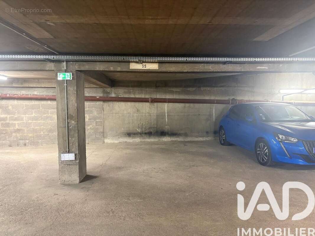 Parking 13 m² à Asnieres-Sur-Seine  - photo 3