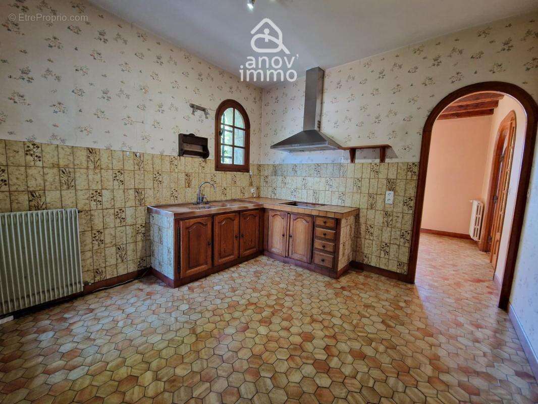 Maison familiale 4 chambres (+ bureau) avec Jardin - SOYAUX - photo 5