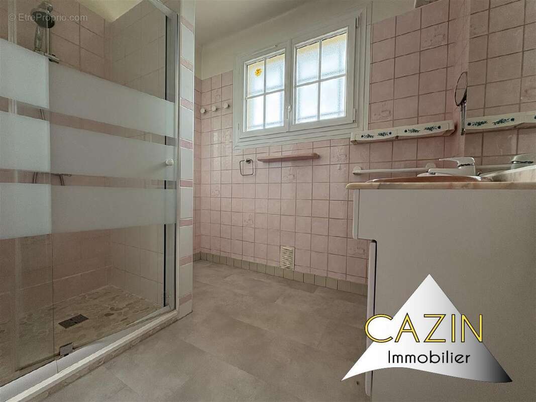 Maison 79 m² à Gace  - photo 6