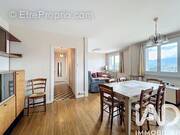 Photo 1 - Appartement à SAINT-MARTIN-D&#039;HERES