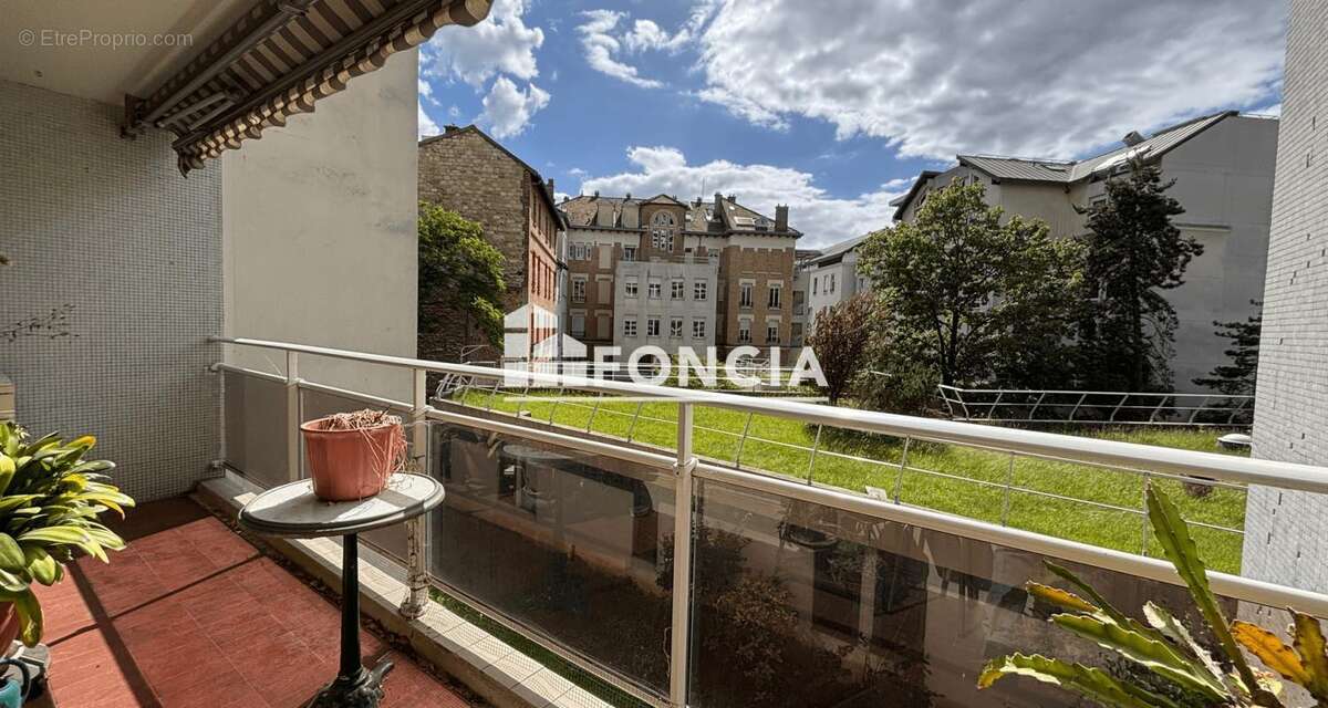 Appartement à PARIS-12E