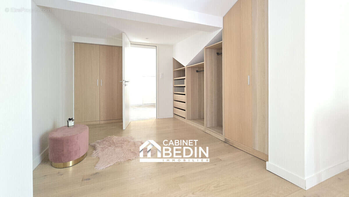 Maison 233 m² à Le Bouscat  - photo 8
