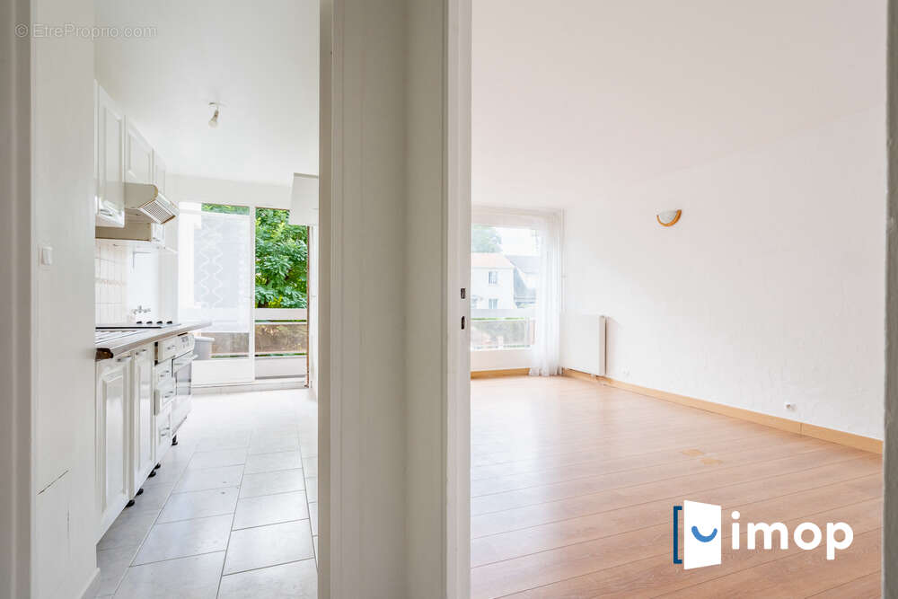 Appartement à ROSNY-SOUS-BOIS