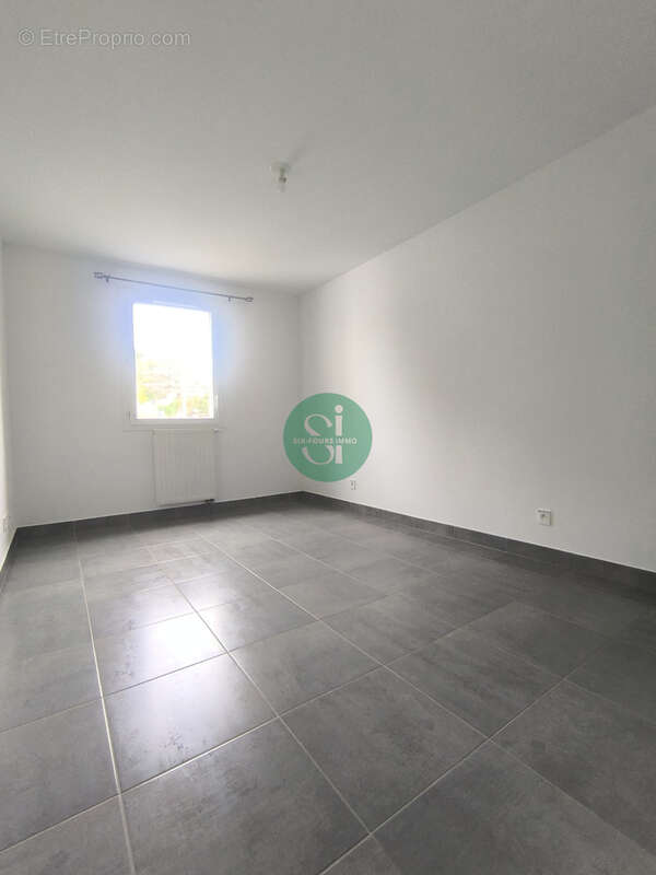 Exclusivite - elegant t3 avec terrasse, box - six fours les plages - photo 14
