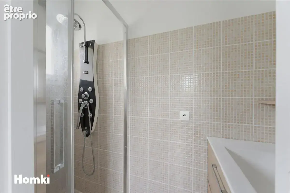 Maison/Villa T4 de 142 m² + T2 indépendant de 20 m² à Saint-Médard-en-Jalles 33160 - photo 16