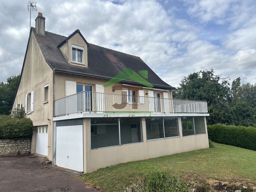 Maison à CLOYES-SUR-LE-LOIR