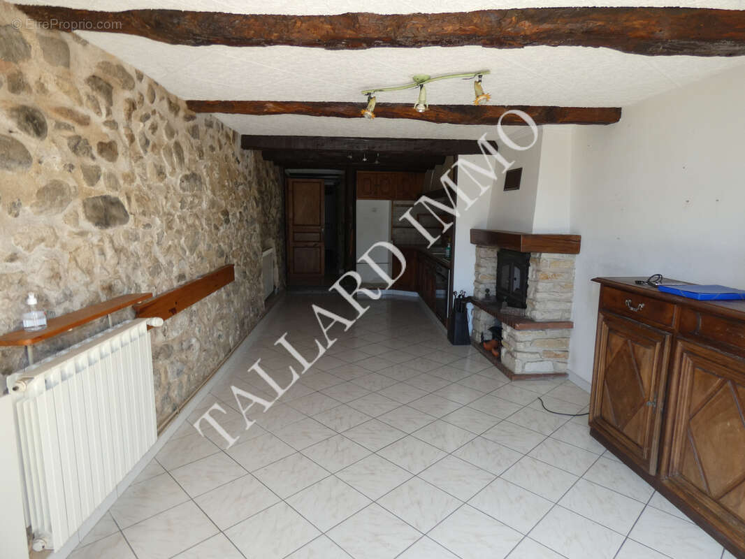 Gros potentiel habitation et/ou location annuelle ou saisonnière - photo 5