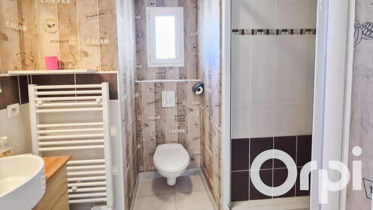 Maison à SAINT-MARTIN-D'ARDECHE