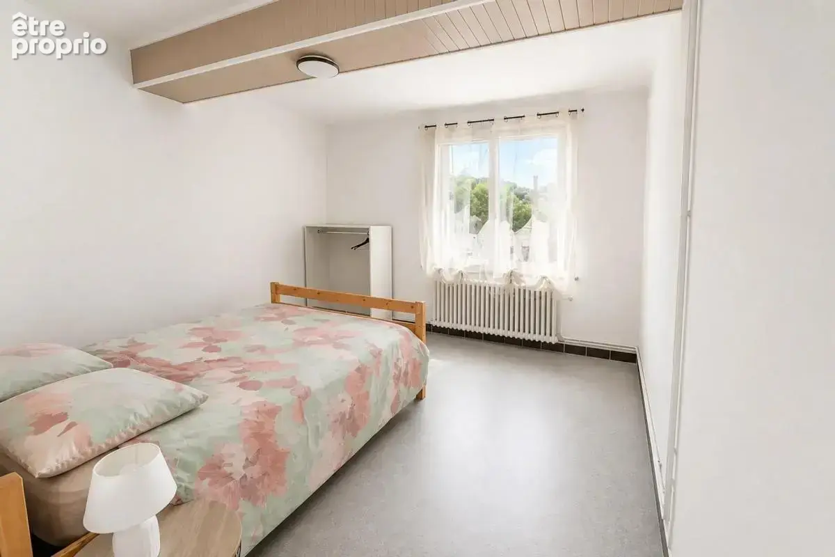 Maison de 280 m² à Perrigny - photo 9