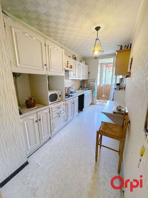 Appartement à MARSEILLE-12E