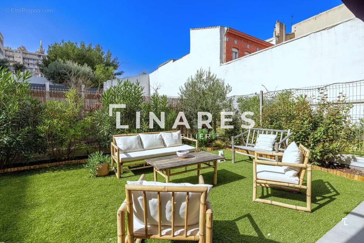 Appartement à MARSEILLE-6E