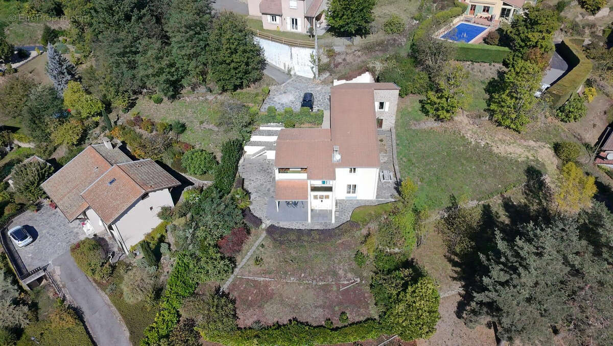 Maison à LE CHEYLARD