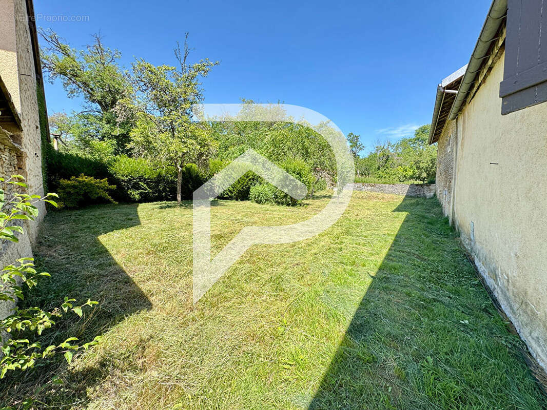 Maison rénovée située à Vesvres-sous-Chalancey 135 m² - photo 11