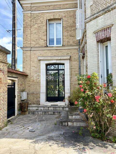Maison à SAINT-PIERRE-LES-ELBEUF