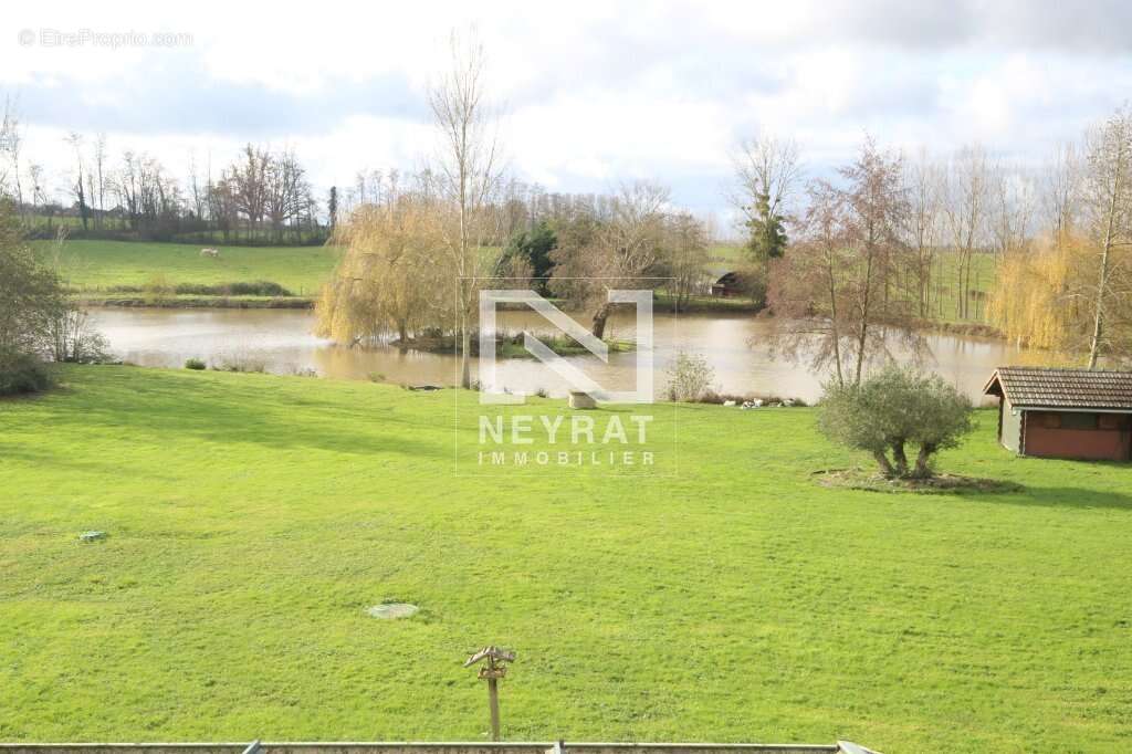 Maison à LONS-LE-SAUNIER