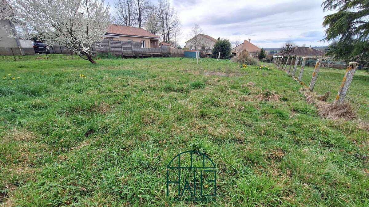 Maison à SAINT-JUNIEN