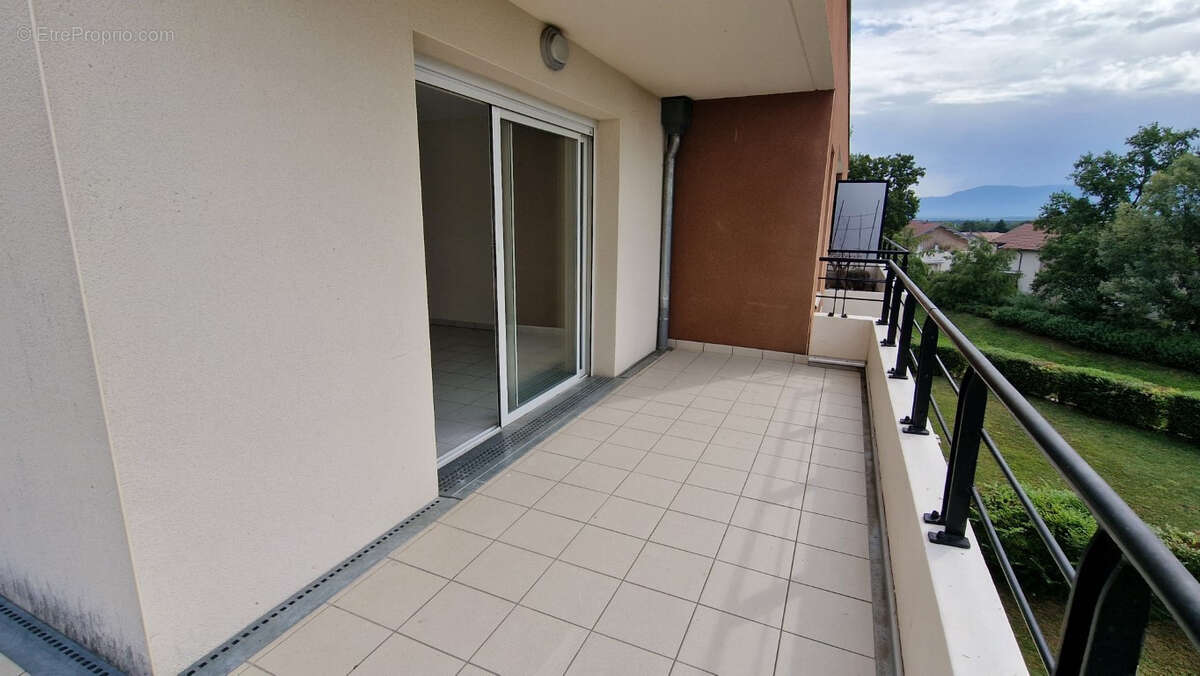 Appartement à PREVESSIN-MOENS