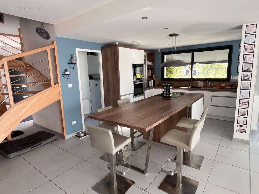 Maison à SAINT-DENIS-EN-VAL