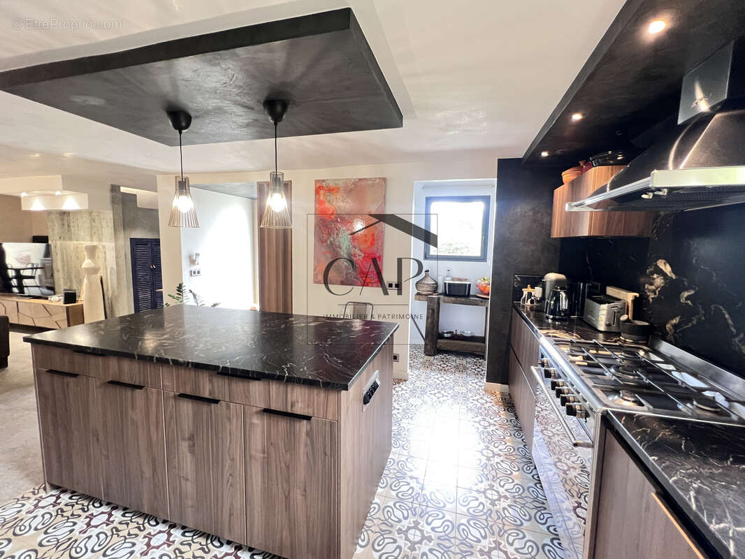 Maison à SAN-GAVINO-DI-CARBINI