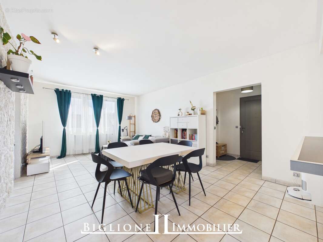 Appartement à MONTFERMEIL