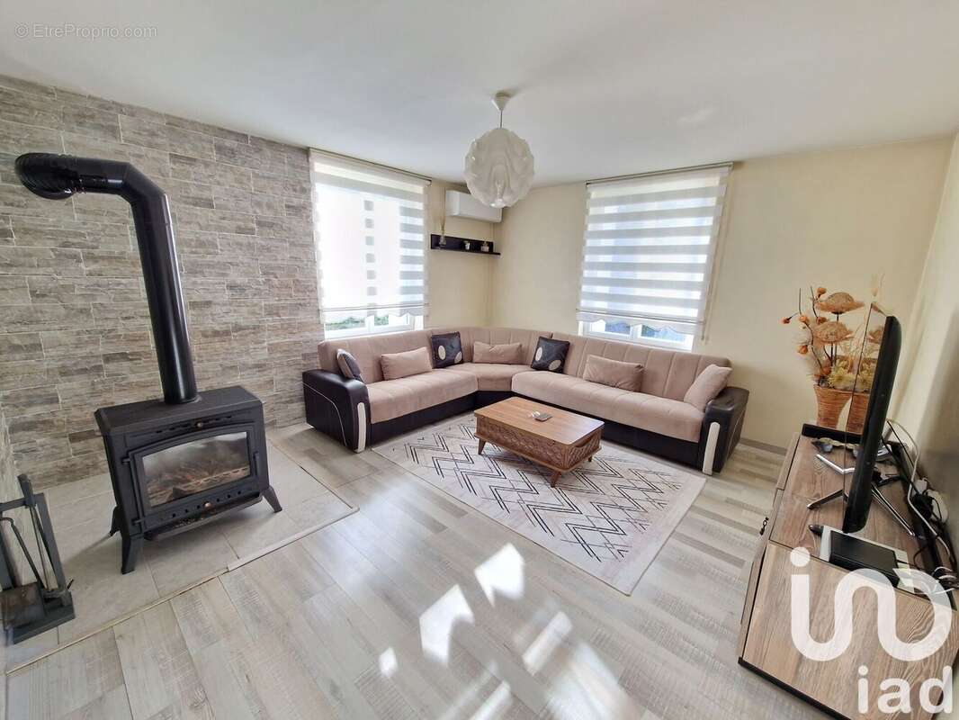 Photo 4 - Maison à POILLY-LEZ-GIEN