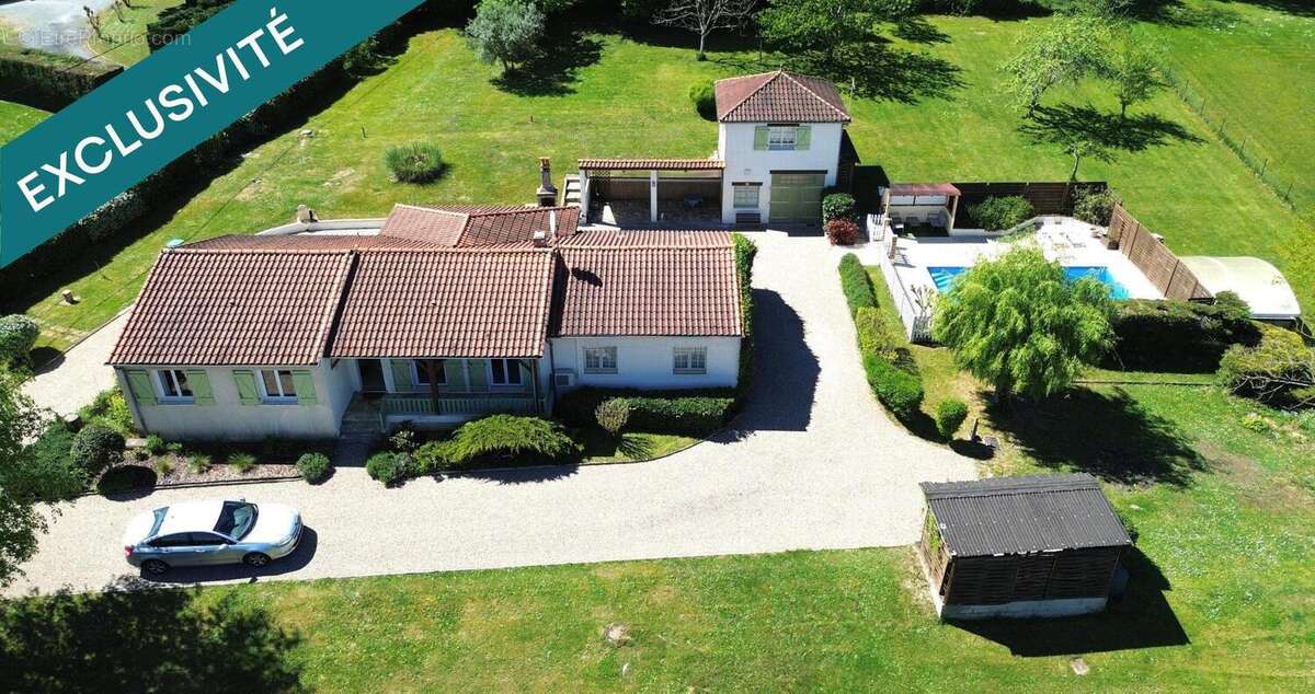 Maison 93 m² à Saint-Nexans  - photo 2