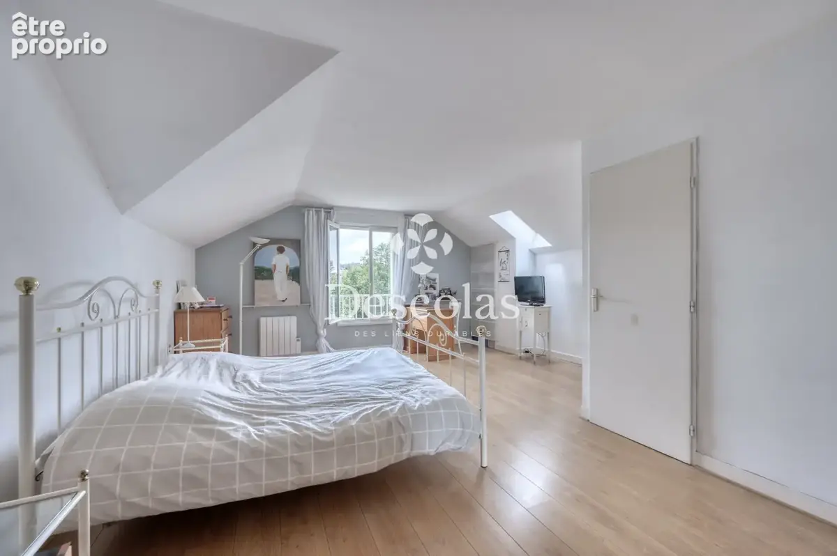 SAINT-GERMAIN-EN-LAYE Quartier Sous préfecture - Maison 6 pièces - photo 13