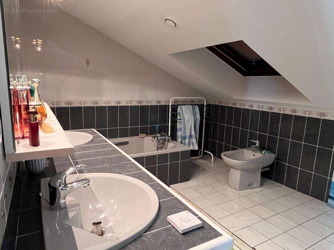 Maison à SAINT-DENIS-EN-VAL