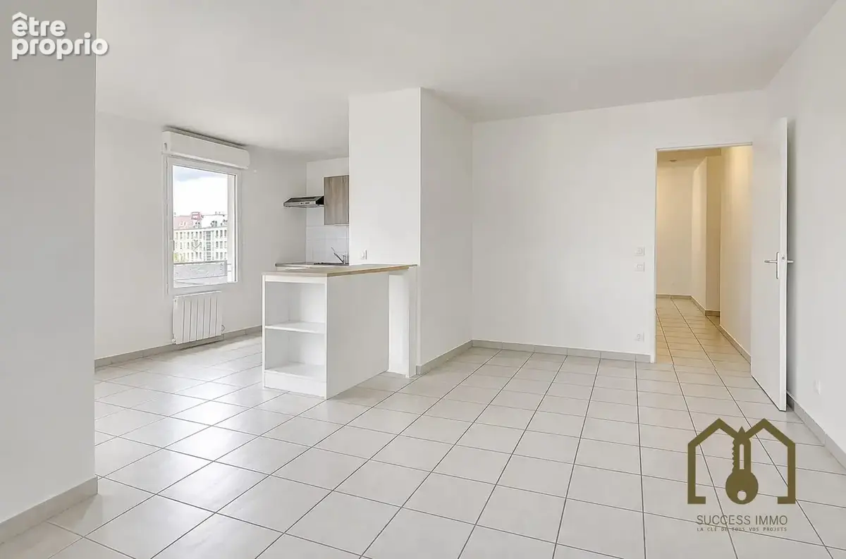 Appartement 76 m² à Vaulx-En-Velin  - photo 2