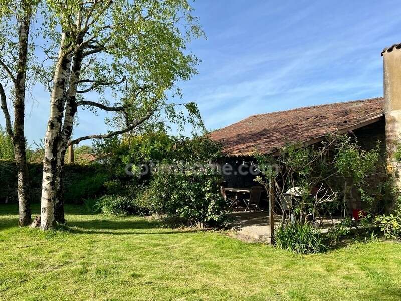 Maison à MORTAGNE-SUR-SEVRE