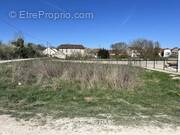 Terrain à TIL-CHATEL