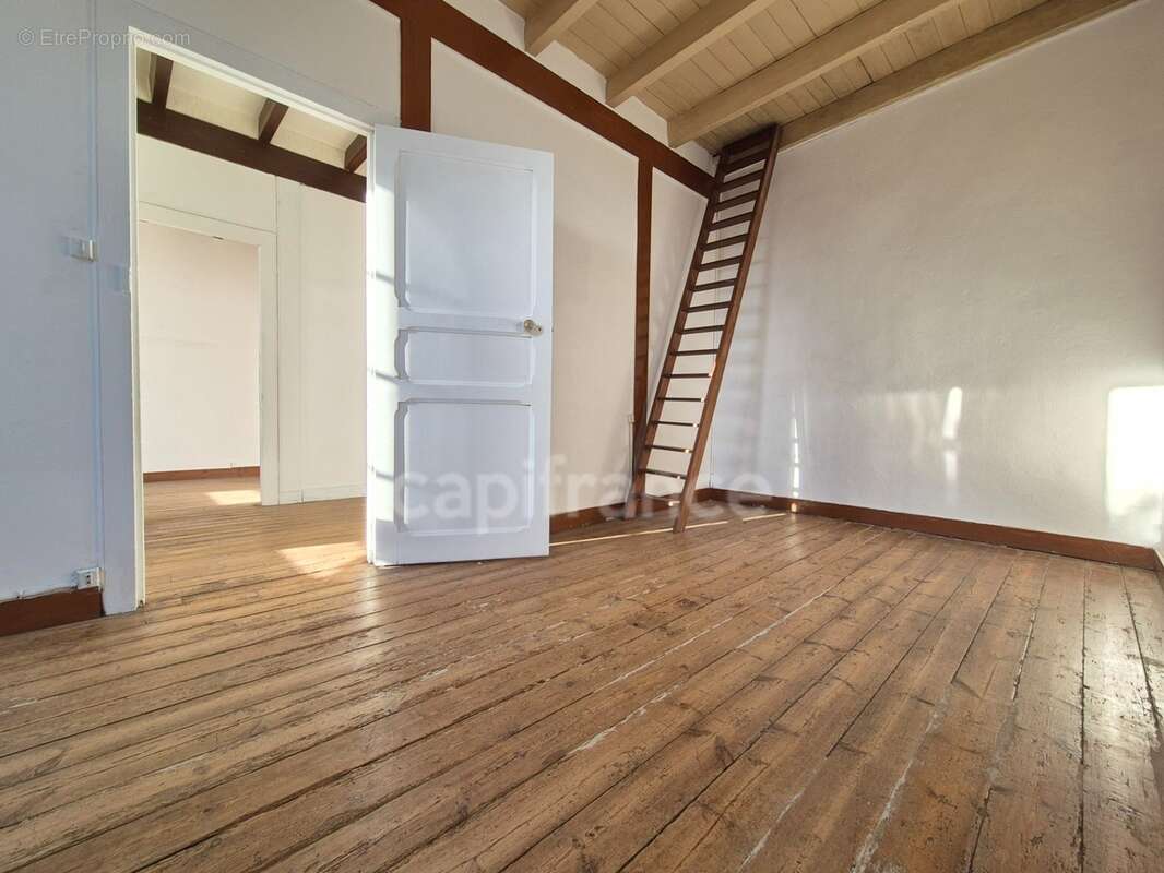 Ensemble de 2 maisons indépendantes à vendre, BUSSAC SUR CHARENTE (17) - photo 23