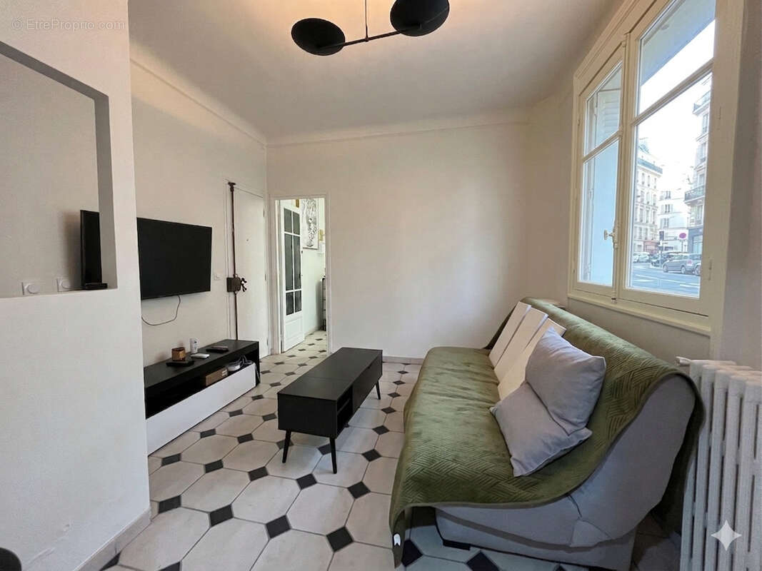 Appartement à PARIS-20E