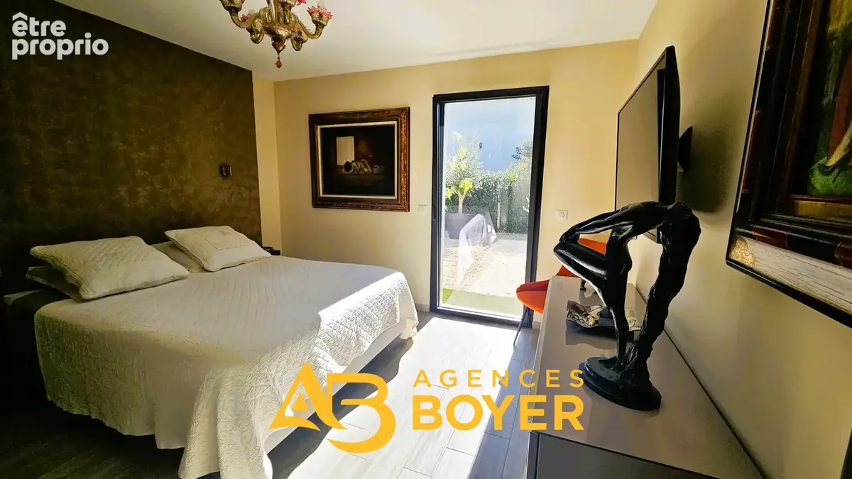 Villa contemporaine de plain-pied avec vue panoramique exceptionnelle sur Le Beausset   Classe énergétique A - photo 12