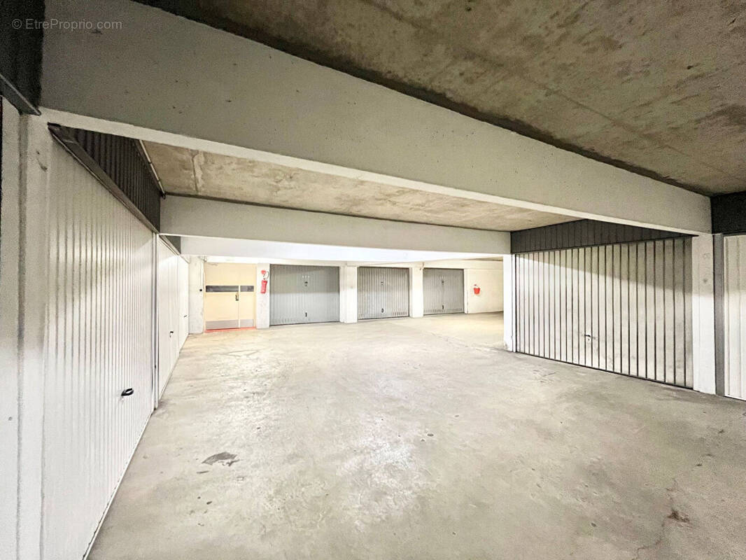 Parking à CAEN