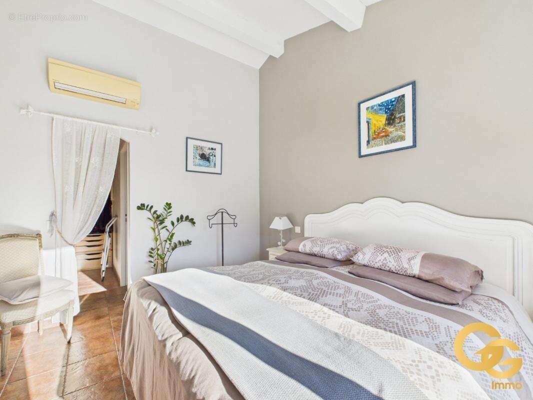 Maison à AURIBEAU-SUR-SIAGNE