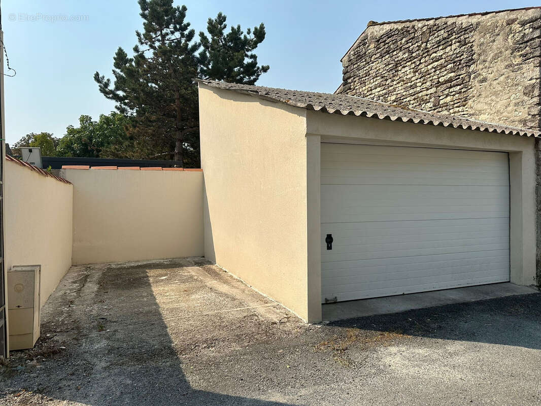 Loft en pierre du XVIIIe siècle Aucun travaux à prévoir   À 10 min de Saint-Jean-d’Angély - photo 9
