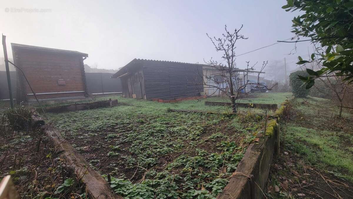 Maison à SAINT-PIERRE-LA-PALUD